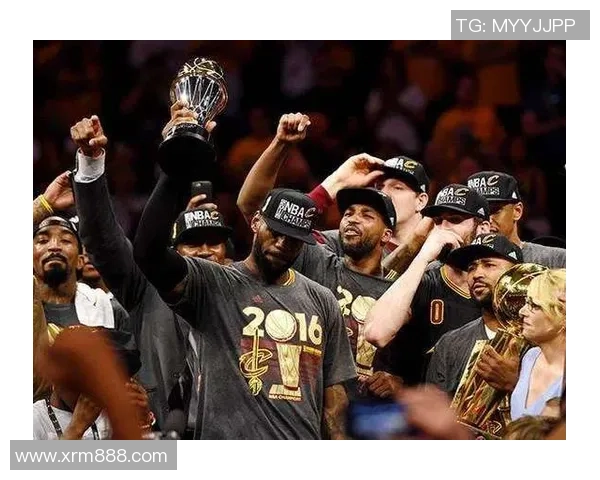 周五马刺对阵雷霆精彩对决期待球迷热情助威 周五马刺对阵雷霆精彩对决期待球迷热情助威