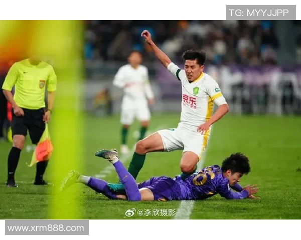 天津泰达迎战北京中赫争夺中超积分榜关键战役的精彩对决 天津泰达迎战北京中赫争夺中超积分榜关键战役的精彩对决