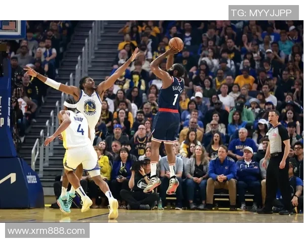 快船与勇士精彩对决直播录像回放全程回顾与精彩瞬间分析 快船与勇士精彩对决直播录像回放全程回顾与精彩瞬间分析