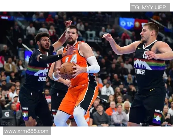 快船对决掘金约基奇展现全能实力引发球迷热议 快船对决掘金约基奇展现全能实力引发球迷热议